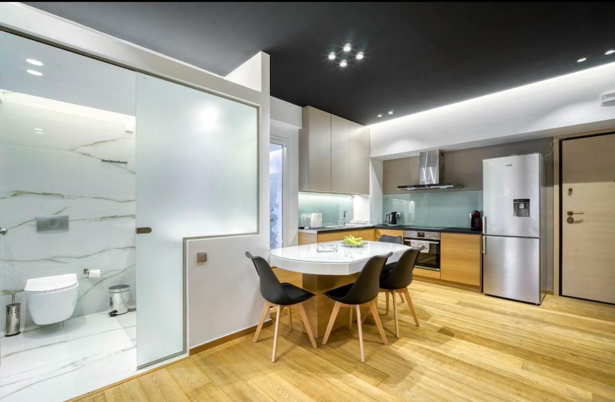 Zolie Apartment Atene Esterno foto