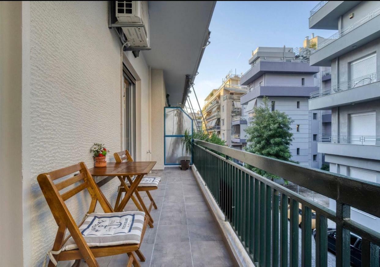 Zolie Apartment Atene Esterno foto